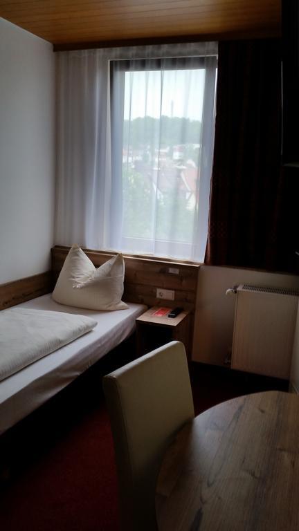 Hotel Alte Krone Tübingen Szoba fotó