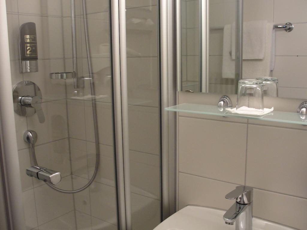 Hotel Alte Krone Tübingen Kültér fotó